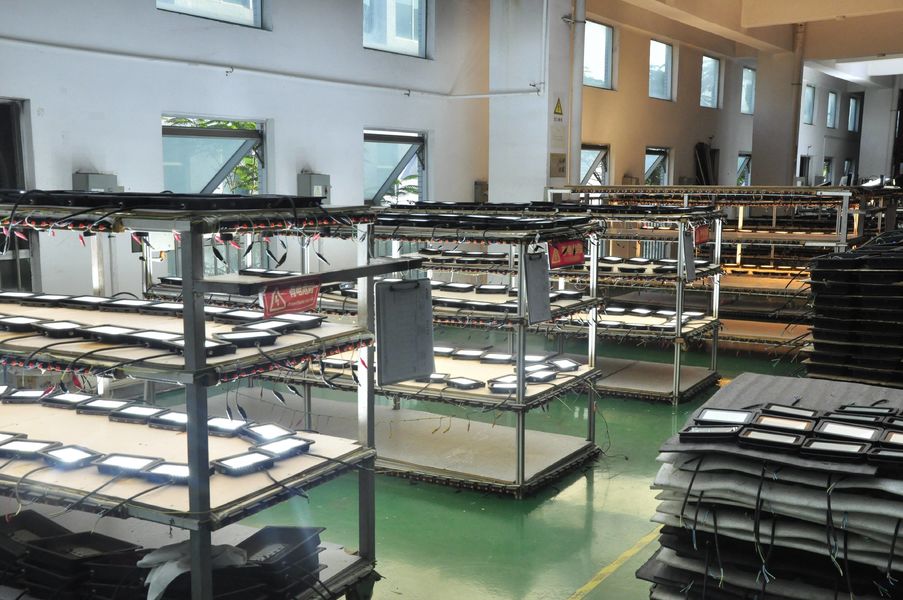 Shenzhen Snetop Technology Co., Ltd производственная линия производителя